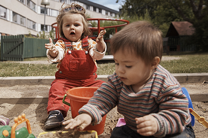 瑞鹰柯婴儿护理丨丽贝乐